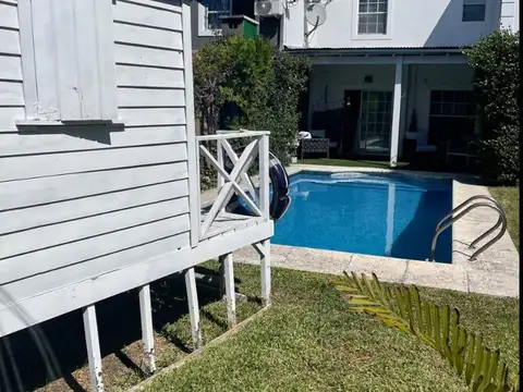 Casa 5 ambientes con 3 baños