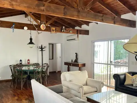 Casa en venta-Los Ñanduces-Ingeniero Maschwitz-Escobar-3 ambientes-Pileta