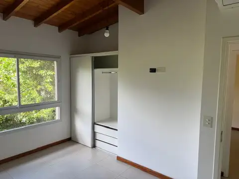 Excelente complejo de 2 duplex en venta zona Tortugas Norte