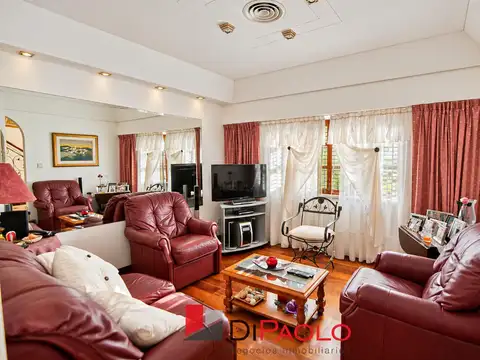Depto Tipo Casa en Venta de 3 dormitorios