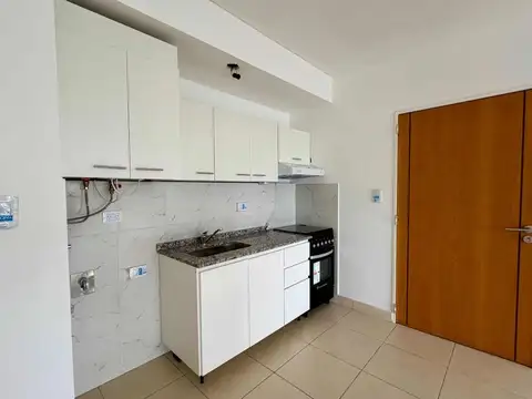 Departamento en Alquiler en Villa Luro, $ 550.000