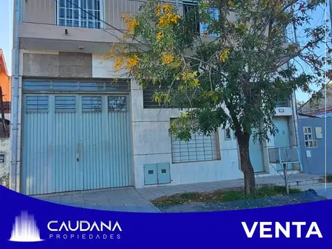 Galpón con dependencias en venta en Villa Santos Tesei