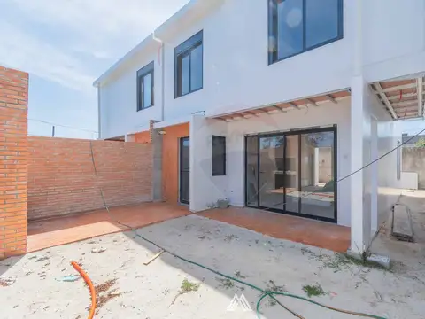 Casa en Venta 1 año