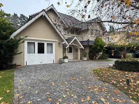 Casa Chalet  en Alquiler en Haras El Establo, Pilar, G.B.A. Zona Norte