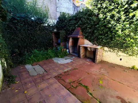 CASA VENTA LOMAS DEL MIRADOR 4 AMB y DEPTO 2 AMB