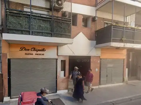 Venta Departamento, frente,  2 Ambientes, Zona centro Balcón - Súper Luminoso - Ideal Inversión