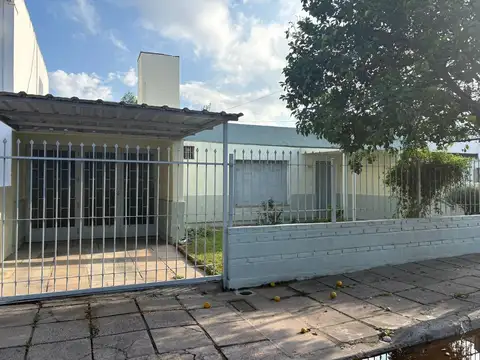 Fermin Manrique 4200