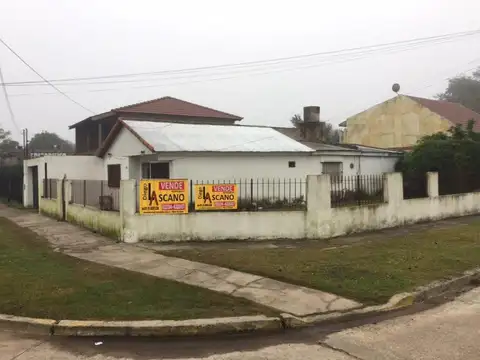 Vivienda en Clark 205 esquina Conesa, Glew, Alte Brown