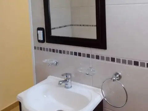 Monoambiente en Venta Paternal con Balcón