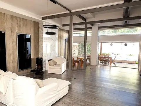 Casa en Alquiler al Norte