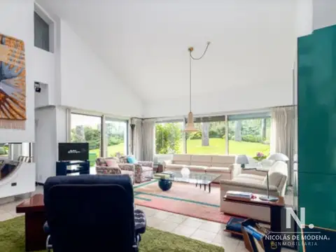 Casa en Venta de 4 dormitorios