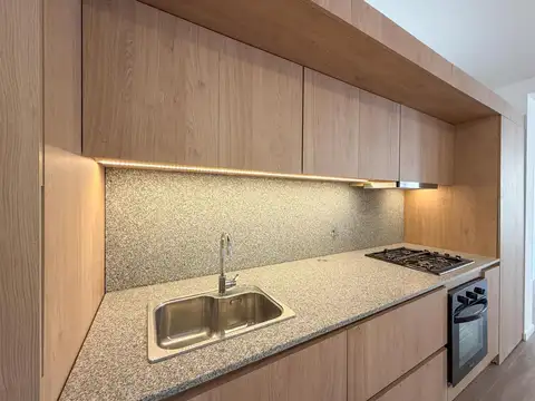 Casa 6 ambientes con 3 baños