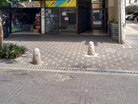 Local en Venta en Centro, USD 150.000