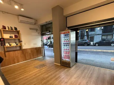 Local en Alquiler 45 años