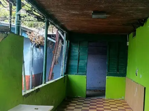 Casa en venta - 2 dormitorios - Berisso