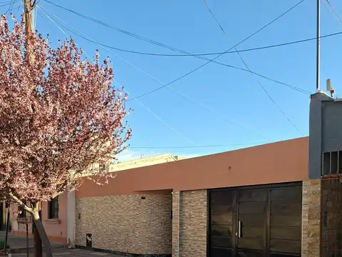 Casa en Venta en Godoy Cruz, Mendoza