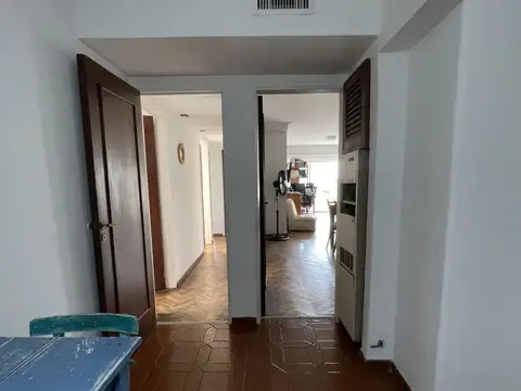 Departamento 4 ambientes con 3 baños