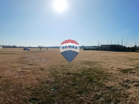 Excelente terreno en Real Golf