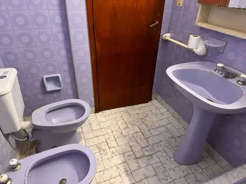 Depto Tipo Casa en Venta 53 años