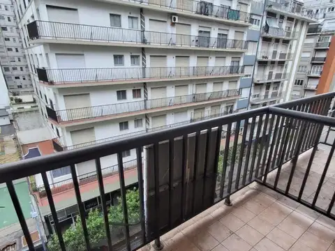 Bolivar 2100, Piso 5