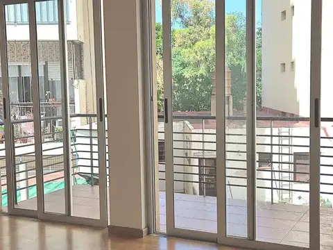 Departamento en Alquiler con 1 cochera