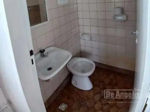 Depto Tipo Casa en Alquiler de 3 ambientes