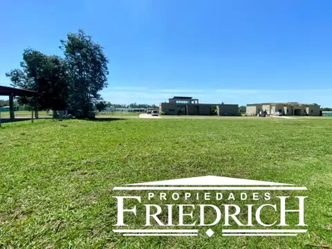 Terreno en Venta de 2003,0 m2