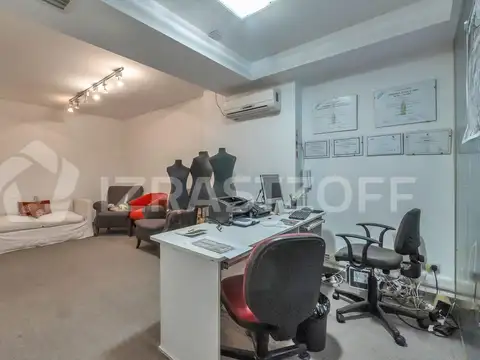 Oficina 4 ambientes con 1 baño