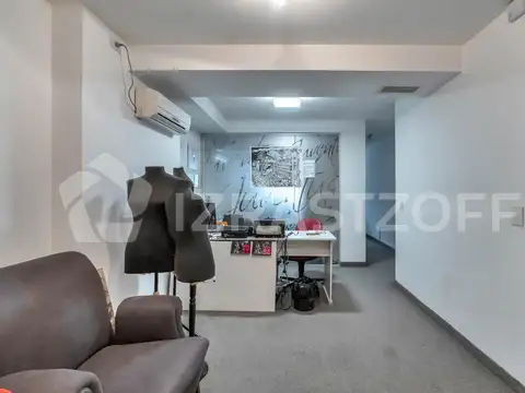 Oficina en Venta en Recoleta, USD 210.000