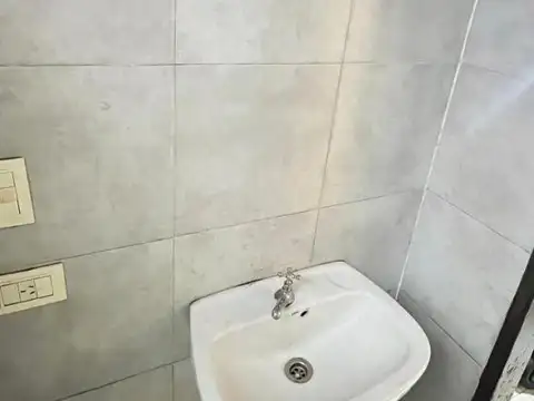 Local en Alquiler en Boedo, $ 400.000
