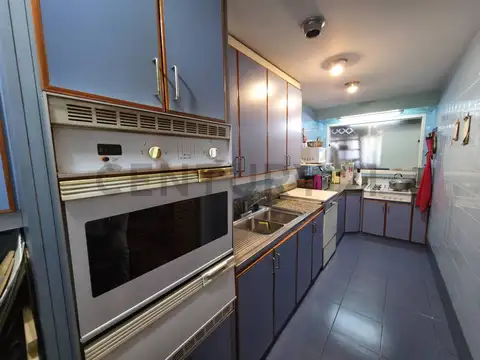 CASA 7 AMBIENTES VENTA CIUDADELA PARQUE QUINCHO