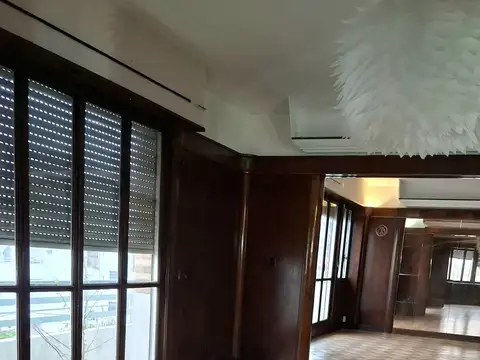 Departamento 7 ambientes con 4 baños