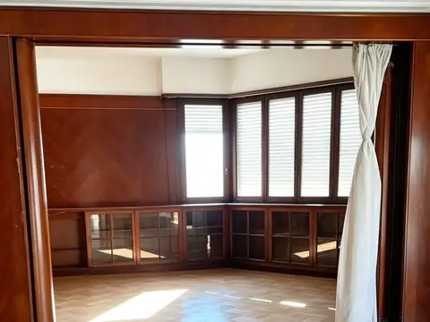 Departamento 7 ambientes con 4 baños
