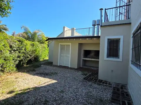Casa en Alquiler 48 años