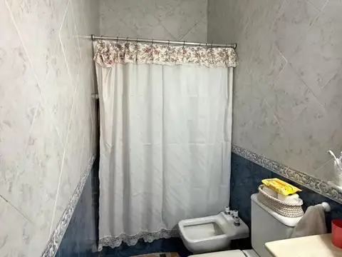 Casa  en Venta en Berazategui, G.B.A. Zona Sur, Argentina