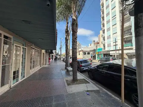 Depto Tipo Casa en Venta de 2 ambientes