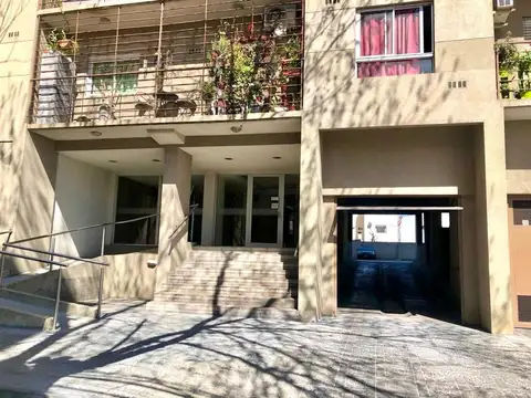 ALQUILER COCHERA EN SAN MIGUEL - EDIFICIO ISA IX