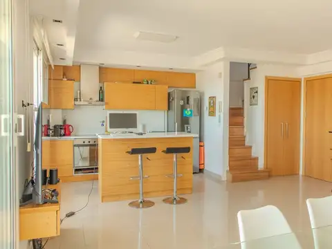 Departamento 3 ambientes con 2 baños