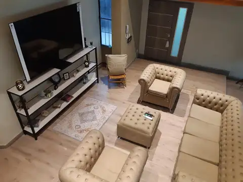 Depto Tipo Casa en Venta de 4 ambientes