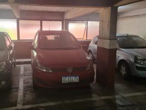Cochera en Belgrano