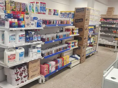 Excelente local de Limpieza en la zona de Villa Urquiza.
