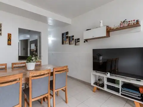 Depto Tipo Casa 3 ambientes con 1 baño