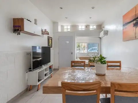 Depto Tipo Casa en Venta de 3 ambientes