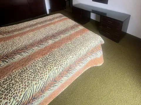 Chalet de 6 Amb. en 3 Niveles - Punta Mogotes