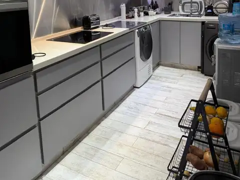 Depto Tipo Casa en Venta de 6 dormitorios