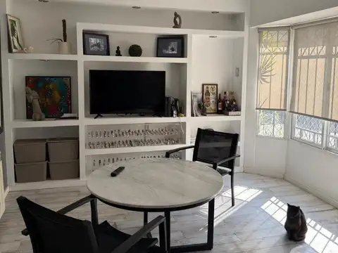 Depto Tipo Casa en Venta con 2 cocheras