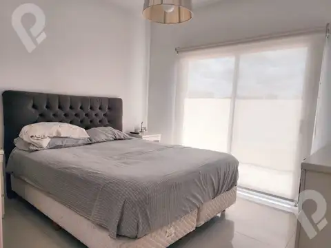 Casa en Alquiler en Barrio Don Joaquin