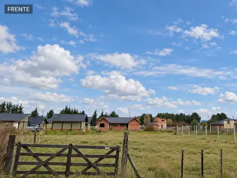 TERRENO EN VENTA EN TREVELIN – 800 M²