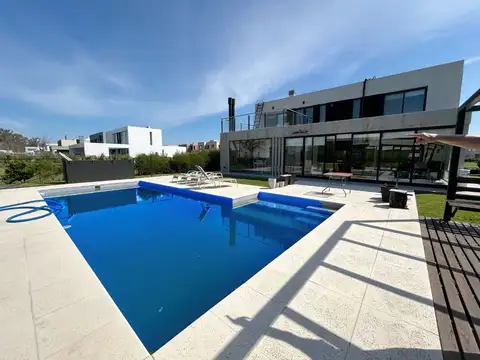 GREENVILLE CASA EN VILLA 7