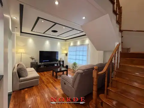 Casa en Venta en Mataderos, USD 370.000